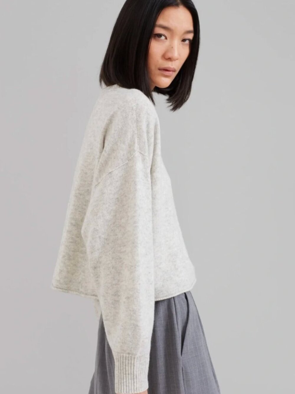 The Frankie Shop “Marlan” Grey Rolled Edge Sweater - Picture 3 of 11